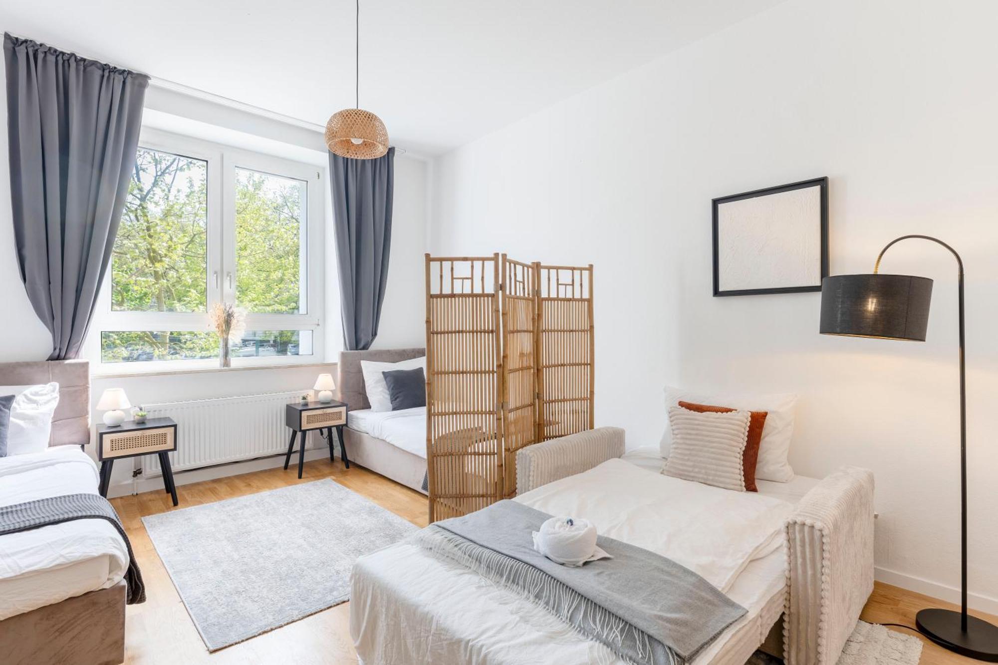 Apartment Spacestays Wifi Ps4 Netflix Parking! Essen
